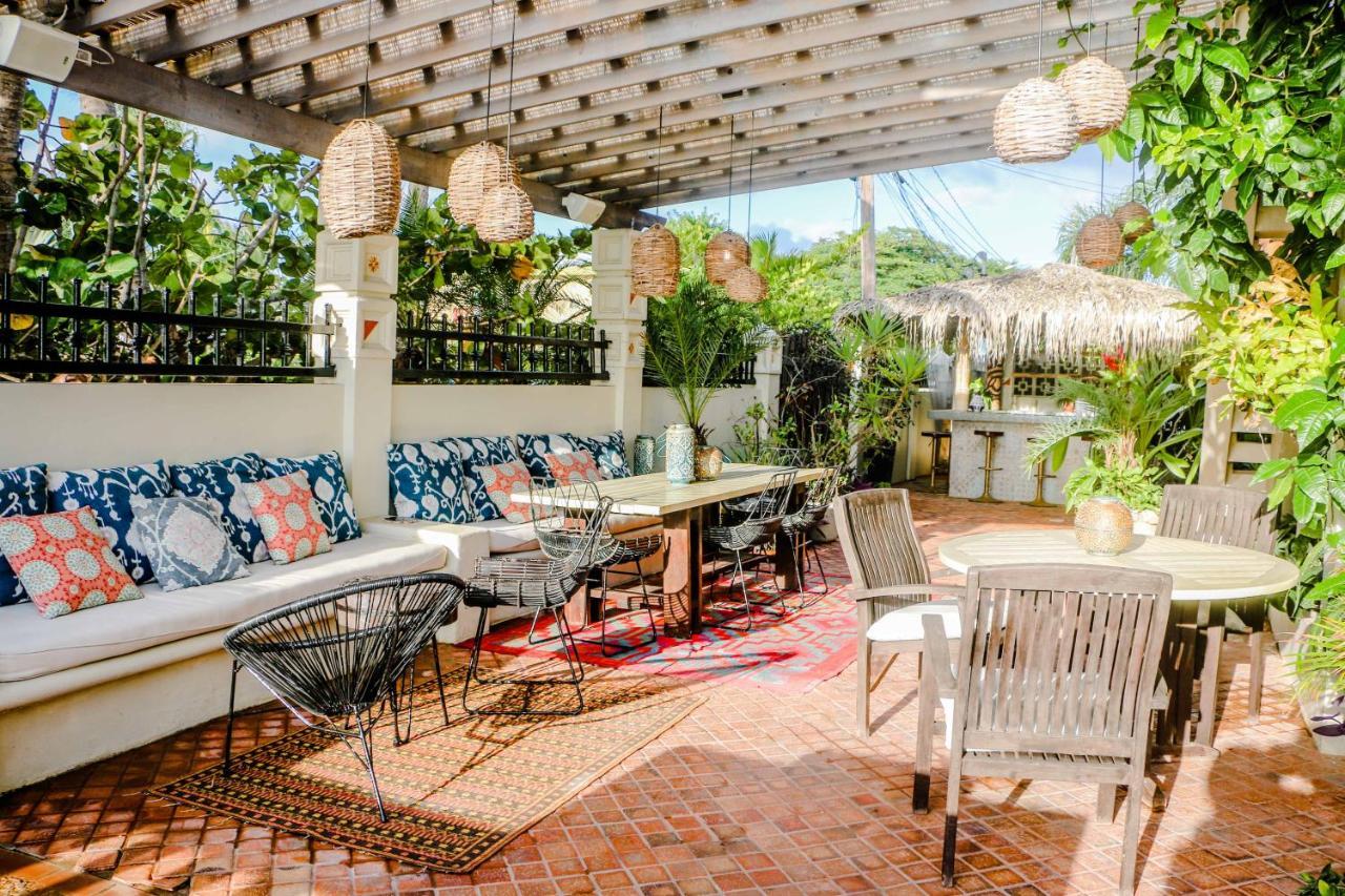 Tres Sirenas Beach Inn Rincón Eksteriør billede